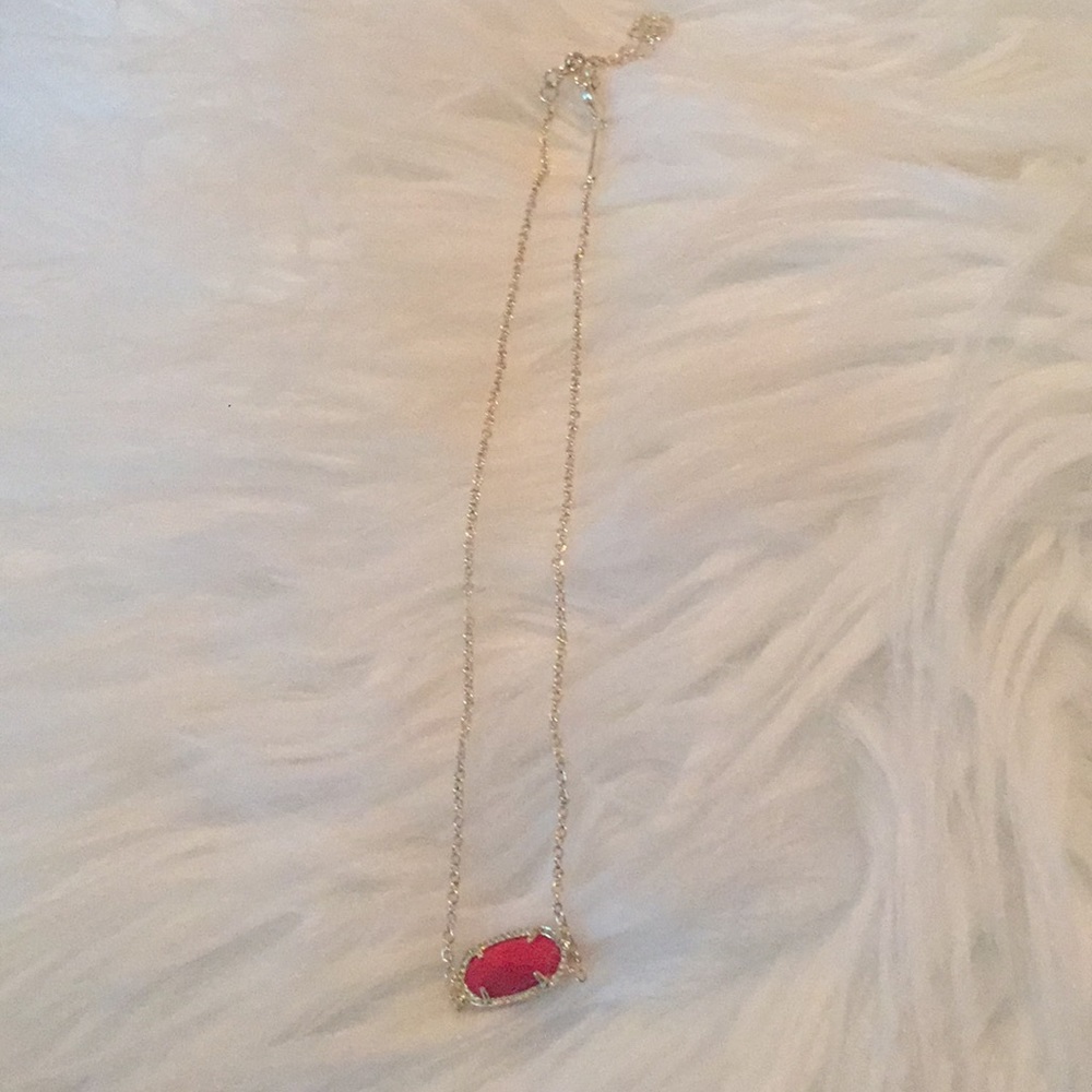 Red Kendra Scott necklace!!!